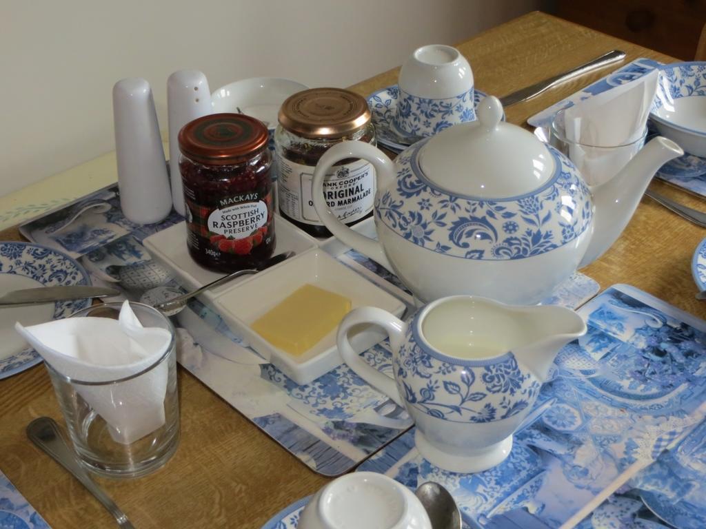 Cheshire House Guest House โฮป ภายนอก รูปภาพ